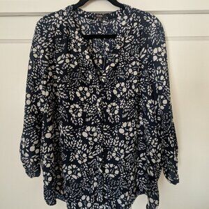 NYDJ size large button-down Navy and white blouse